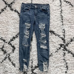 American Eagle distressed cropped jeans
